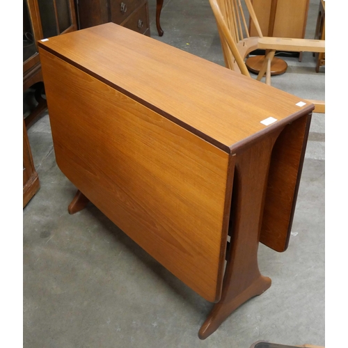 61 - A G-Plan Fresco teak drop leaf table