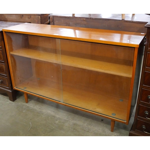 69 - An Avalon teak bookcase