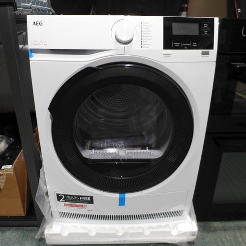 3181 - AEG 7000 Series 1-8KG Freestanding Dryer - Model TR718L4B (4194-108) *This lot is subject to VAT