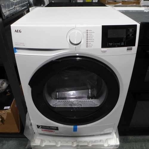 3181 - AEG 7000 Series 1-8KG Freestanding Dryer - Model TR718L4B (4194-108) *This lot is subject to VAT