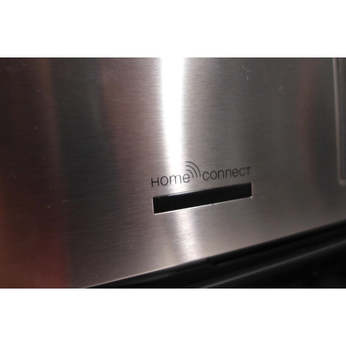 3191 - Bosch Serie 8 Compact Oven with Microwave With Home Connect  H455xW595xD548, model no -CMG656BS6B, O... 