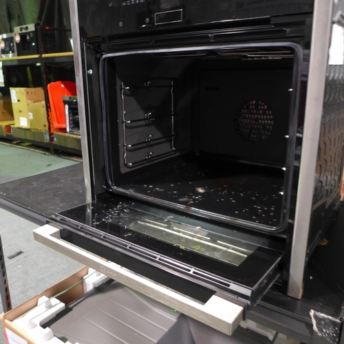 3195 - Neff  Single Multifunction Oven - Slide & Hide (Missing Shelves/ Heavy Usage) H595xW596xD548 N70, mo... 