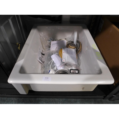 3198 - Belfast Style 1.0 White Sink, Original RRP £207.50 inc VAT (425-188) * This lot is subject to VAT