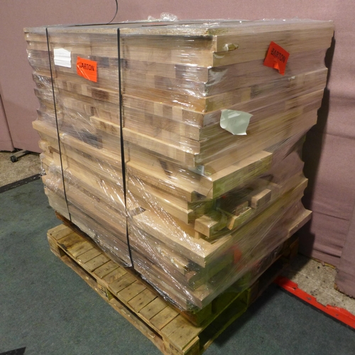 3229 - Pallet Of Solid Oak Off Cuts ( Mixed Sized), Original RRP £2000 inc VAT (425-111) * This lot is subj... 