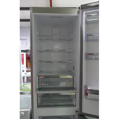 3245 - AEG  Freestanding 60/40 Fridge Freezer (Frost Free) - Model RCB636E2MX,  H2010xW595xD650, Original R... 