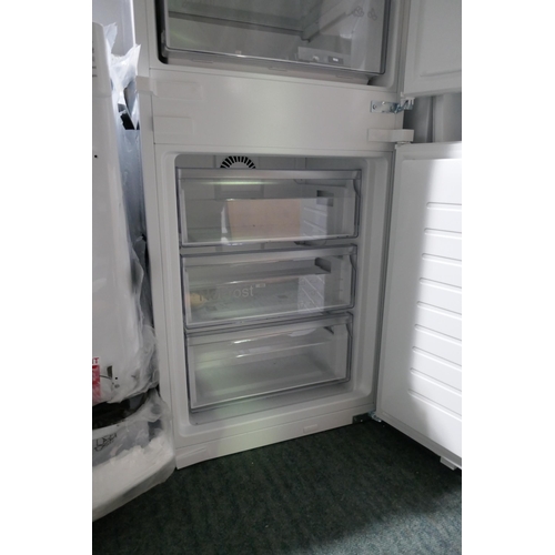 3259 - Bosch 70/30 Fridge Freezer - Frost Free - Model KIN86NSF0G, (H1772xW541xD458), original RRP £824.17 ... 