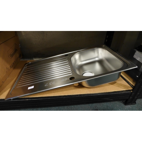 3126 - Metal Sink With Drainer (4194-56) *This lot is subject to VAT