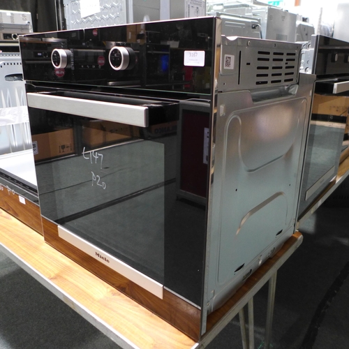 3167 - Miele Single Pyrolytic Oven - Missing Shelves - Model H2465BP (H596xW595xL568), original RRP £832.5 ... 