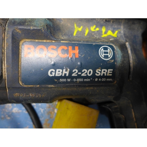 2036 - A Bosch SDS 110v 500w hammer drill (GBH2.20SRE)