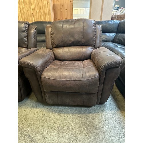 1482 - A Power Fabric Recliner chair with Heat & Massage,( Reclining function doesn't work) original RRP £3... 