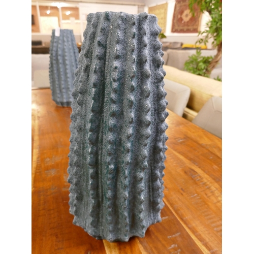 1346 - A Parco Cactus vase, H 37cms (505941339739419)   #