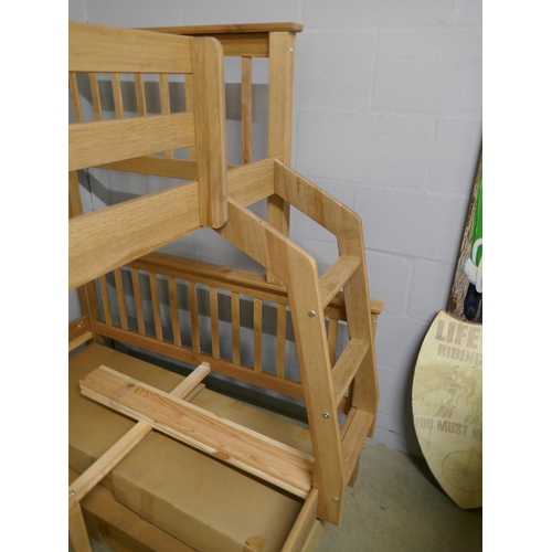 1560 - Pine bunk beds, a single top bunk, ¾ bottom bunk - boxed * this lot is subject to VAT