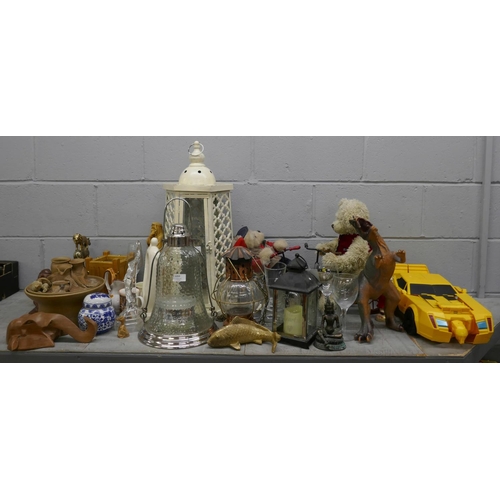 1059 - China, glass, toys, lamps, etc., including a large model of a Tyrannosaurus Rex **PLEASE NOTE THIS L... 