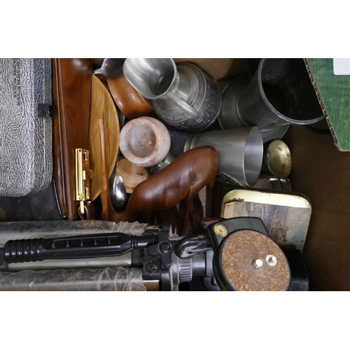 1083 - Coins, handbags, a microscope, a tripod, tins, Rolls Razor, etc. **PLEASE NOTE THIS LOT IS NOT ELIGI... 