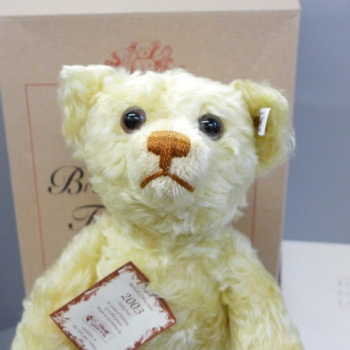 603 - A limited edition Steiff British Collectors Teddy bear, 2003, boxed with certificate