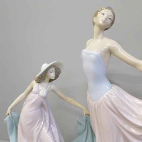 606 - Two Lladro figures, Dancer and Spring Dance, Spring Dance a/f