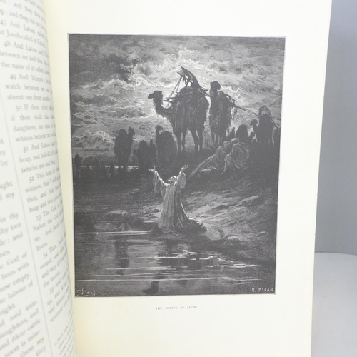 770 - A large family Bible, loose board, with illustrations by Gustave Dore, 167/485