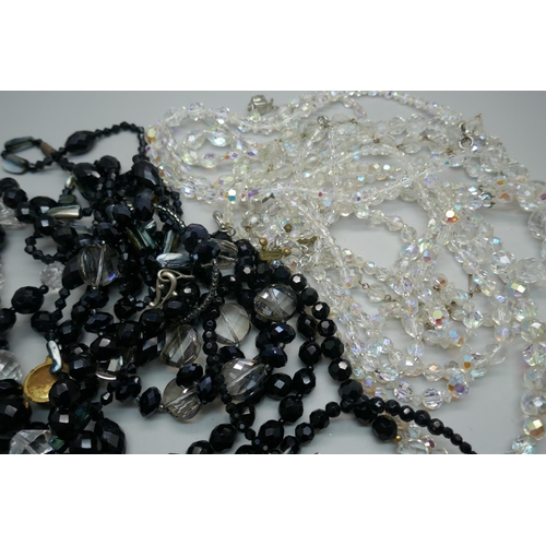 893 - Bead necklaces, one a/f