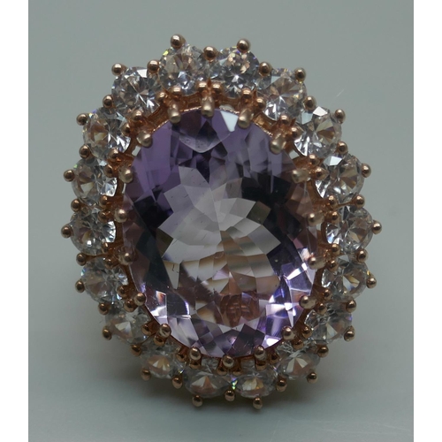 909 - A silver gilt, amethyst and zircon cocktail ring, V