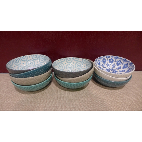 3217 - 10 Decorative Signature Bowls  (314-178,179) *This lot is subject to vat