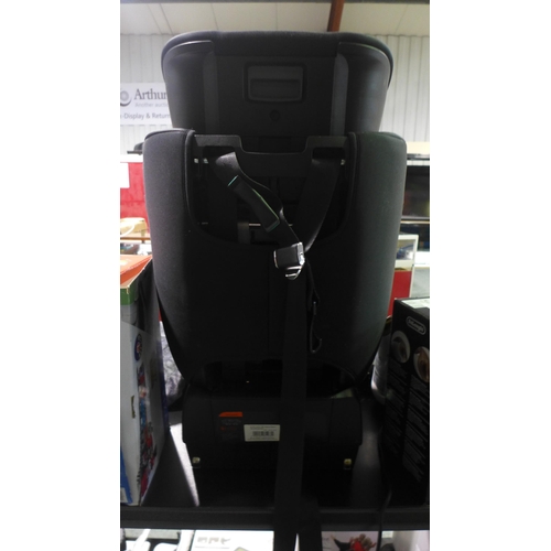 3304 - Britax Space Black Evolvafix Carseat , Original RRP £149.99 + VAT (315-293) *This lot is subject to ... 