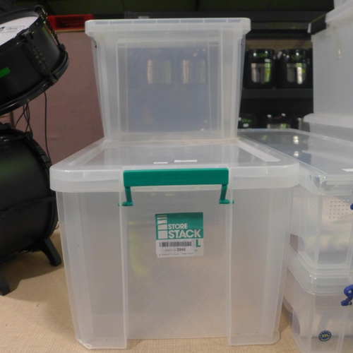 3344 - 2 mixed sized storage boxes with lids