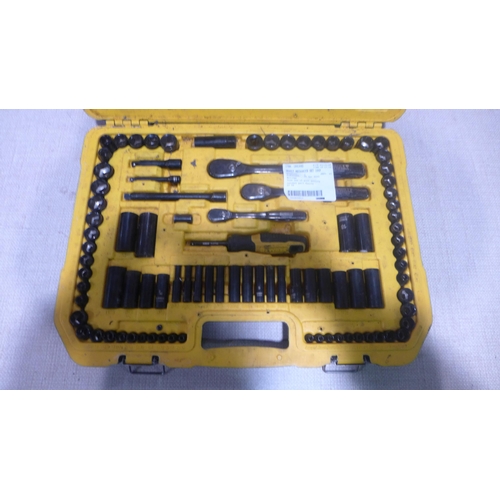 3132 - Dewalt Mechanics Tool Set (315-107) *This lot is subject to VAT