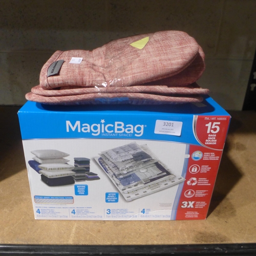 3201 - Magic Bag Pack, Kitchen Aid Mitt Kitchen Set (314-251,253) *This lot is subject to vat