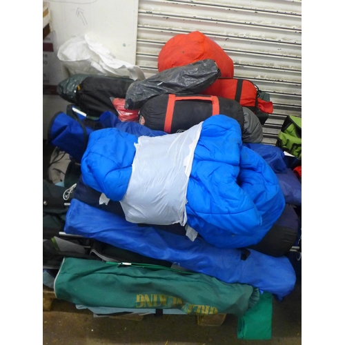 2233 - A pallet of assorted camping equipment including multiple folding chairs, hammock, Cadac stove, slee... 