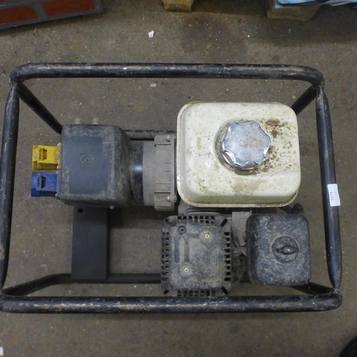 2273 - A petrol generator with a Honda GX160 engine