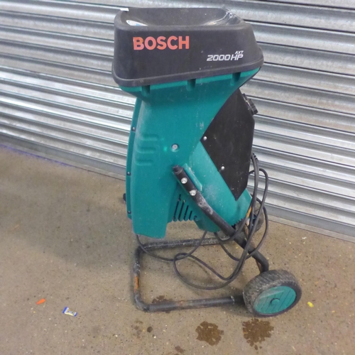 2280 - A Bosch AXT 2000HP garden leaf and twig mulcher