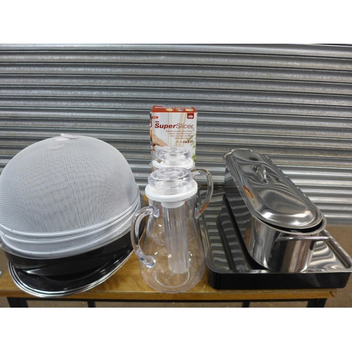 2345 - A variety of pans, plastic jugs, slicers and Tupperware