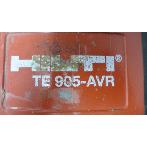 2006 - A Hilti TE 905-AVR jack hammer breaker with case and bits (110v)