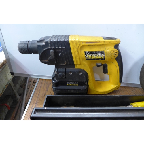 2020 - A box of misc. tools including 24v Dewalt DE0241 SDS drill, nuts and bolts, cleavers, paint roller e... 