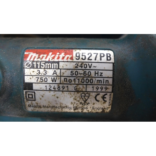 2026 - A NuTool NPT112 230v grinder, a Makita 9527PB 115mm 240v grinder with assortment of various cutting ... 