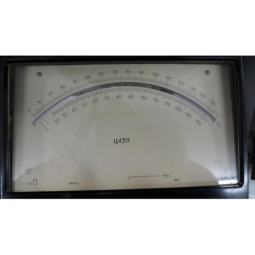 2034 - An L14311 ampere voltmeter