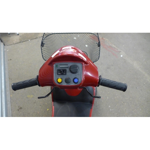 2184 - A Kymco For U 4-wheeled mini pavement mobility scooter with keys and battery charger