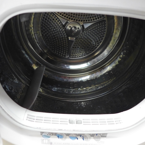 2206 - A Hoover Dynamic Next 9kg condenser dryer