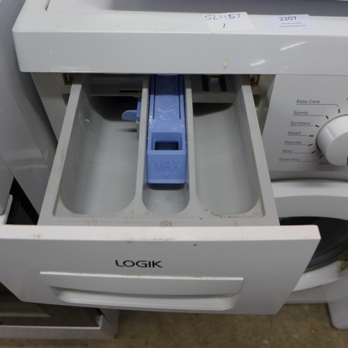 2207 - A Logik washing machine (L612WM16)