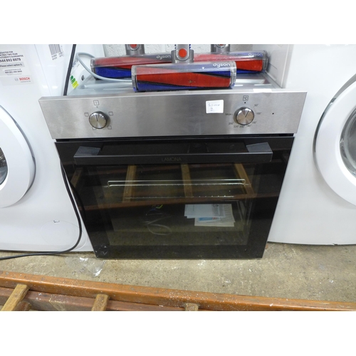 2216 - A Lamona electric oven