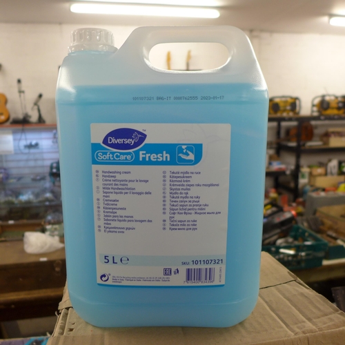 2378 - 4 x 5 Litre bottles of Diversey softcare fresh hand wash