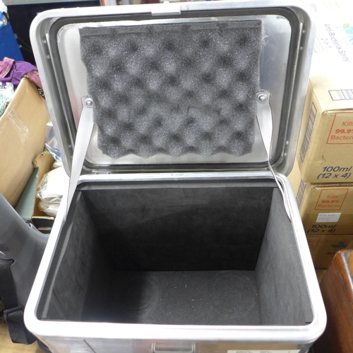 2384 - A Zarges lockable storage box