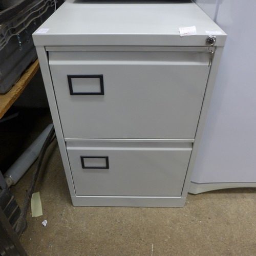 2224 - A two drawer lockable filing cabinet with key