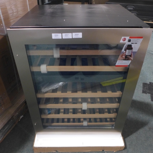 3066 - Hoover silver single door dual zone wine cooler - model HWCB60DUKSSM/N, H595 x W562 x D820mm (AP.FR.... 