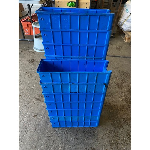 2213 - 17 Auer packaging storage bins (40x12x9cm)