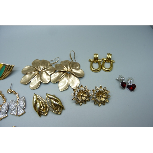 1052 - Designer costume earrings including Trifari, Napier, Monet, Bibi, etc.