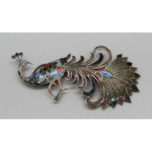 1090 - A silver and enamel peacock brooch, 6.5cm