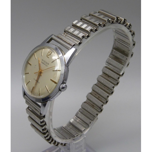 1093 - A gentleman's Nidor 15 jewel Swiss wristwatch