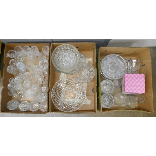 1121 - Three boxes of mixed crystal and glass **PLEASE NOTE THIS LOT IS NOT ELIGIBLE FOR POSTING AND PACKIN... 