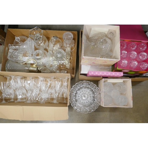 1126 - Three boxes of mixed crystal and glass **PLEASE NOTE THIS LOT IS NOT ELIGIBLE FOR POSTING AND PACKIN... 